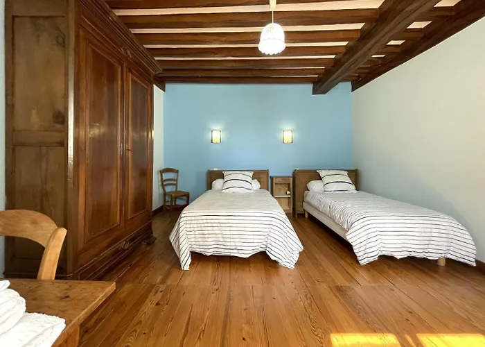 Etchechoury * Moncayolle-Larrory-Mendibieu